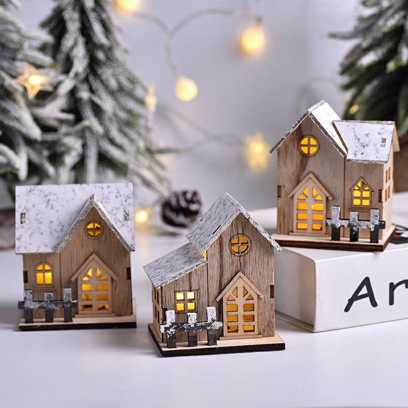 Maison en bois avec lumière LE - Home Decor Lighting Tree avis et prix